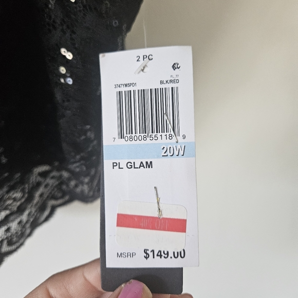 NWT black sequin and lace elegant formal top - Picture 3 of 10